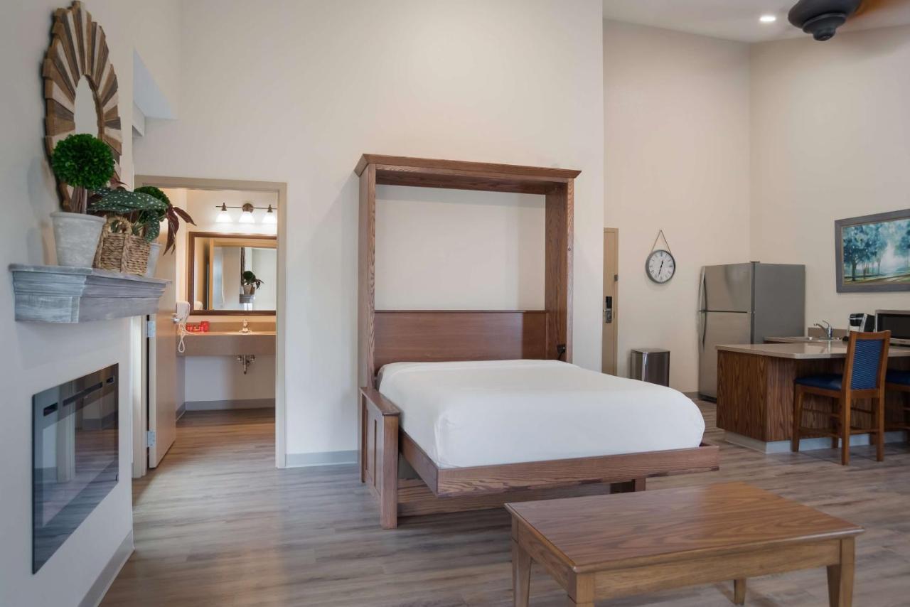 Surestay Plus Hotel By Best Western Elizabethtown Hershey Exteriér fotografie